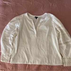 Ann Taylor off- white Blouse with Eyelet Sleeves 100% cotton